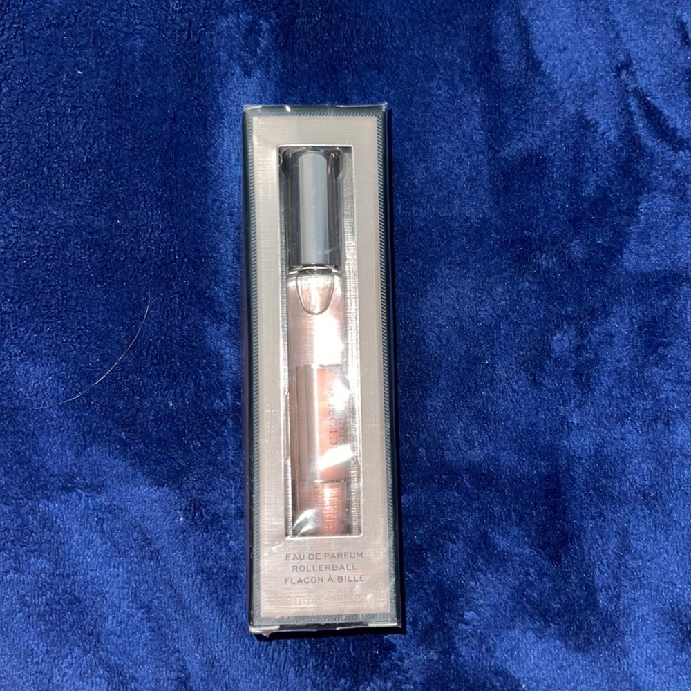 Delicious Victoria’s secret rollerball bombshell